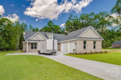 14 Lakeview Dr, Guyton, GA, 31312-7503 | Card Image