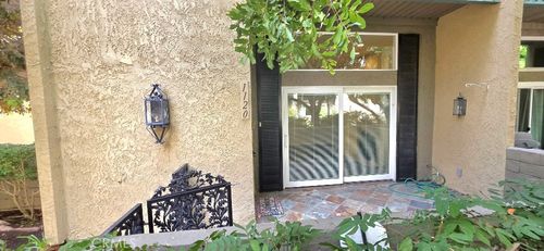 1120 Palo Verde Ave, Long Beach, CA, 90815-4728 | Card Image