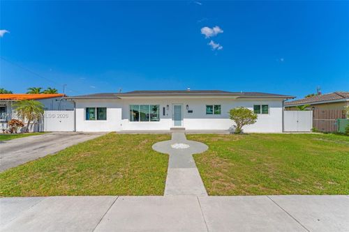 2023 Sw 99th Ave, Miami, FL, 33165-7561 | Card Image