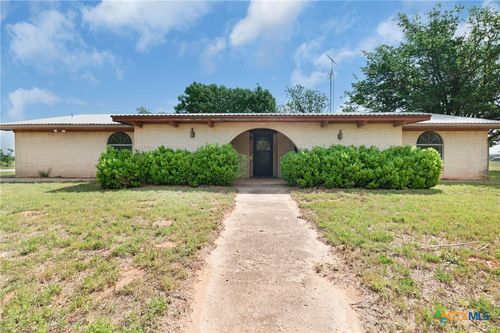 23049 W Fm 580, Lometa, TX, 76853-3462 | Card Image