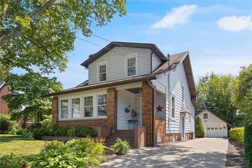 440 Virginia Ave, Baden, PA, 15005-1435 | Card Image