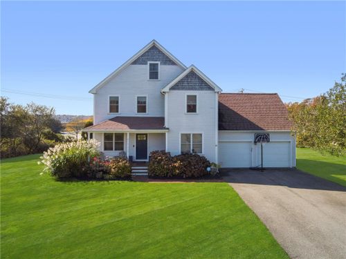 31 Ocean View Drive, Middletown, RI, 02842 | Card Image