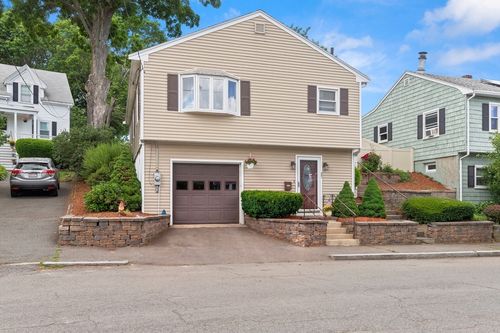 27 Woodside St, Salem, MA, 01970-1616 | Card Image