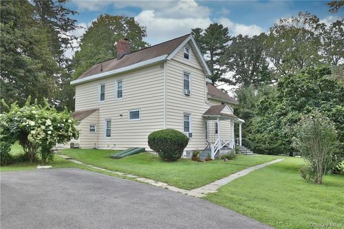 a-547 King St, Chappaqua, NY, 10514-3526 | Card Image