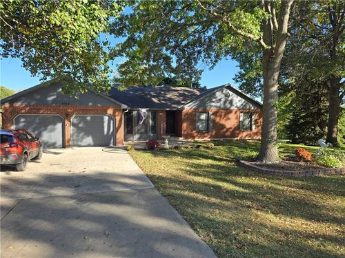 2103 Ne 85th Rd, Saint Joseph, MO, 64507-8783 | Card Image