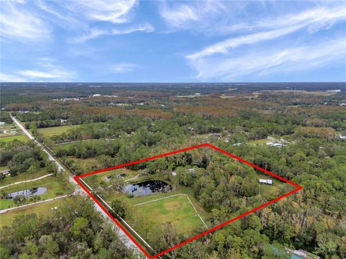 655 Appaloosa Rd, Tarpon Springs, FL, 34688-9066 | Card Image