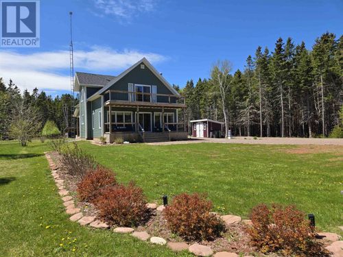 19 Ocean View Cres, Tignish, PE, C0B2B0 | Card Image