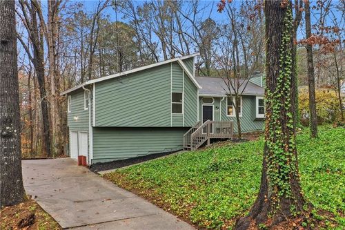 1031 Lakewood Dr, Marietta, GA, 30066-2827 | Card Image