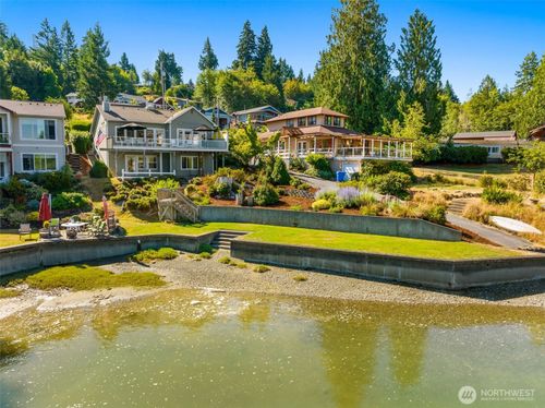 9941 Mariner Dr Nw, Olympia, WA, 98502-9715 | Card Image