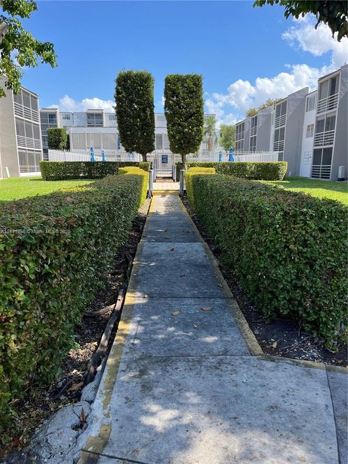 e103-14155 Sw 87th St, Miami, FL, 33183-4091 | Card Image