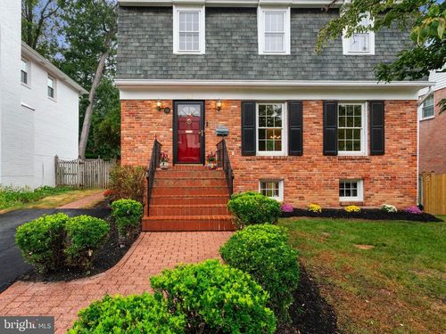 1116 Randolph Rd, MCLEAN, VA, 22101-2929 | Card Image