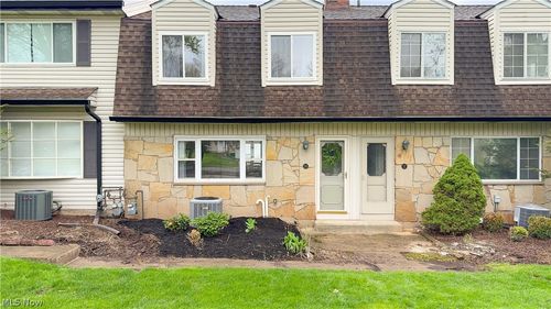 unit-28-2051 Presidential Pkwy, Twinsburg, OH, 44087-1649 | Card Image