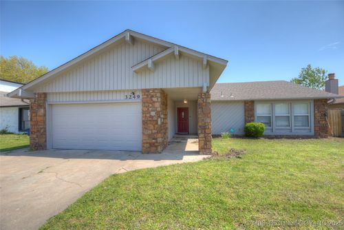 3249 S 138th East Ave, Tulsa, OK, 74134-4253 | Card Image