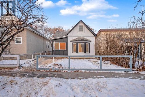 1022 18 Ave Se, Calgary, AB, T2G1L6 | Card Image