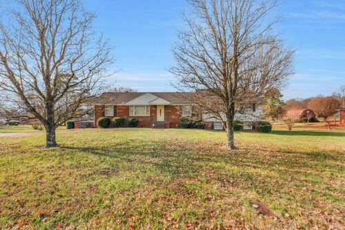 202 Shepherd Hills Dr, Madison, TN, 37115-2235 | Card Image