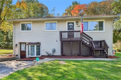 104 Lakewood Dr, House other with 3 bedrooms, 1 bathrooms and 2 parking in North Sewickley Twp PA | Image 1