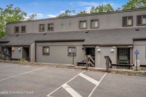 178 Upper Village Way, Tannersville, PA, 18372-7881 | Card Image