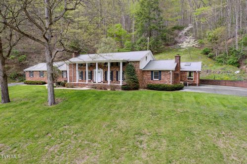 5268 Riverside Dr, Raven, VA, 24639-9713 | Card Image