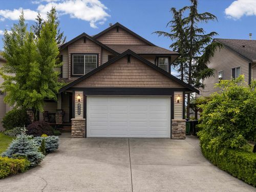 8505 Unity Dr, Chilliwack, BC, V4Z1K6 | Card Image
