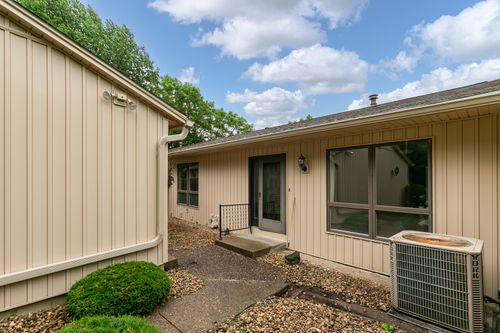 0-3362 Park 16th St, Moline, IL, 61265-6065 | Card Image