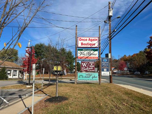 b-2076 White Mountain Hwy, North Conway, NH, 03860-5289 | Card Image