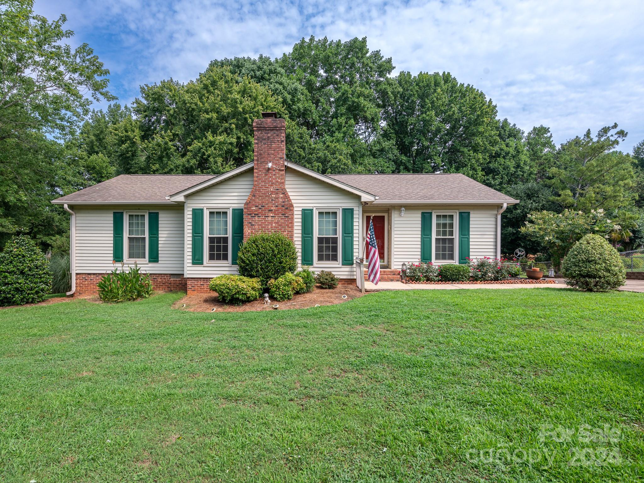 Clearvale Dr, Mint Hill, NC 28227