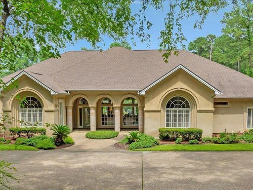 2102 Brentwood Dr, Lufkin, TX, 75901-8883 | Card Image
