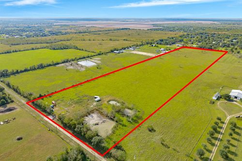 1682 Herring Rd, Alvin, TX, 77511 | Card Image