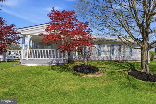 119 Goldenrod Xing E, NEW HOPE, PA, 18938-1527 | Card Image