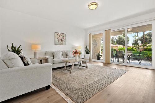 38 Malaga Dr, Rancho Mirage, CA, 92270-3819 | Card Image