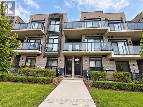 th09-264 Finch Ave E, North York, ON, M2N0L3 | Card Image