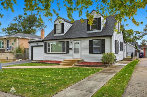 7034 W 114th Pl, Worth, IL, 60482-2043 | Card Image