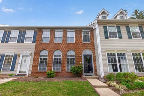 13 Diaz Ct, Franklin Park, NJ, 08823-1762 | Card Image