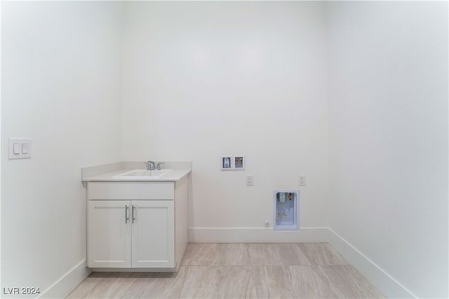 7132 Silver Palace St, House other with 3 bedrooms, 3 bathrooms and null parking in Las Vegas NV | Image 36