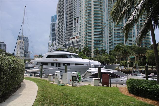 APT-1707 - 520 Se 5 Th Ave, Condo with 1 bedrooms, 1 bathrooms and null parking in Fort Lauderdale FL | Image 57
