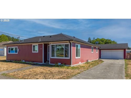 1532 Maryland Ave, Myrtle Point, OR, 97458-1558 | Card Image