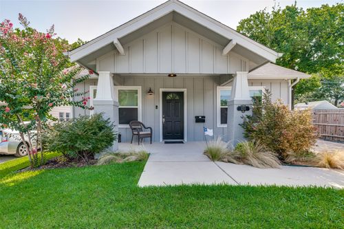 3233 Lubbock Ave, Fort Worth, TX, 76109-2327 | Card Image