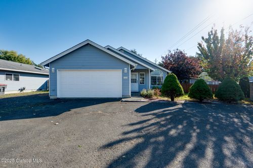 1309 Cottonwood Ln, Gearhart, OR, 97138-4270 | Card Image