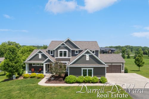 3940 Egypt Valley Ave Ne, Ada, MI, 49301-8887 | Card Image