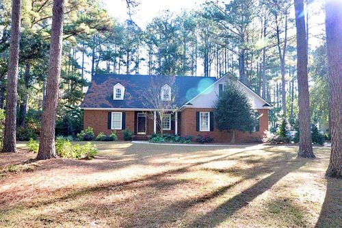 4715 Misty Valley Cir, Valdosta, GA, 31602-4959 | Card Image