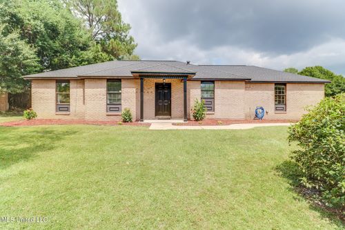 9 Joanna Ln, Gulfport, MS, 39503-3836 | Card Image