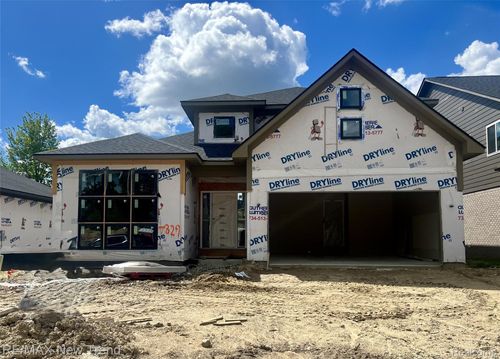 7829 Trailside Ct, West Bloomfield, MI, 48323-4020 | Card Image