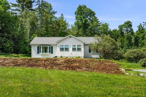 50 Alpenhof Rd, Bethlehem, NH, 03574-4849 | Card Image