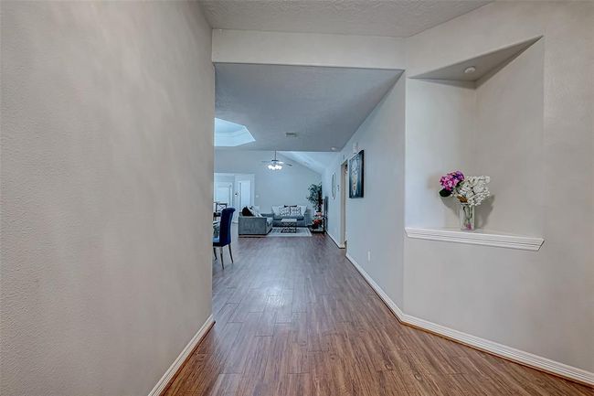 28519 Oakden Ct, House other with 4 bedrooms, 2 bathrooms and 2 parking in Huffman TX | Image 25