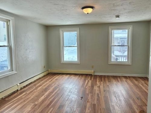1-10 Cottage St, Worcester, MA, 01609-2302 | Card Image