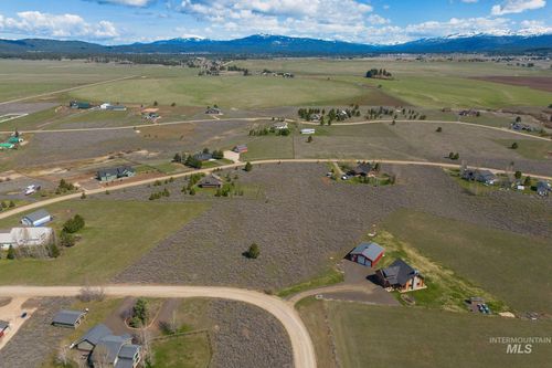 Lot 18 Williams Rd, Mccall, ID, 83638-5079 | Card Image
