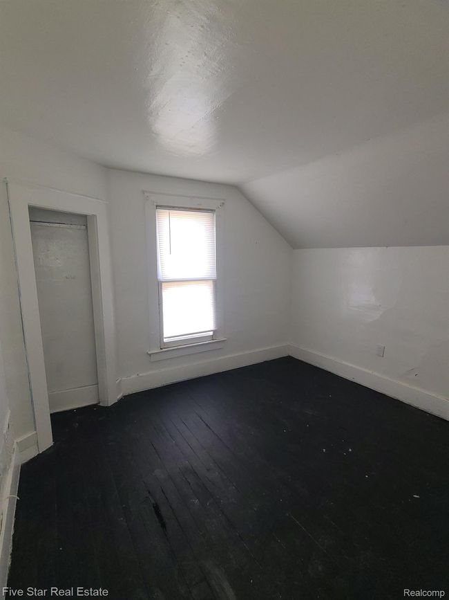 2002 Ferris Ave, House other with 4 bedrooms, 1 bathrooms and null parking in Flint MI | Image 16