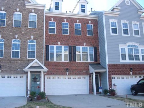 247 Grenoch Valley Ln, Apex, NC, 27539-6351 | Card Image