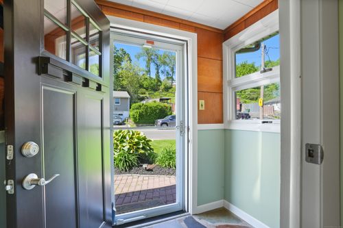 101 Rosengarten Drive, Waterbury, CT, 06704 | Card Image