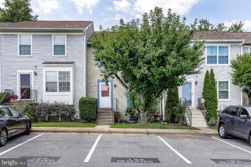 22 Applegrath Ct, GERMANTOWN, MD, 20876-5614 | Card Image